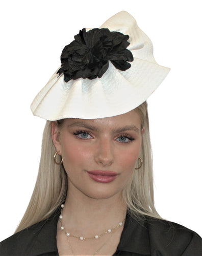 Black and white ruffle with black flower
